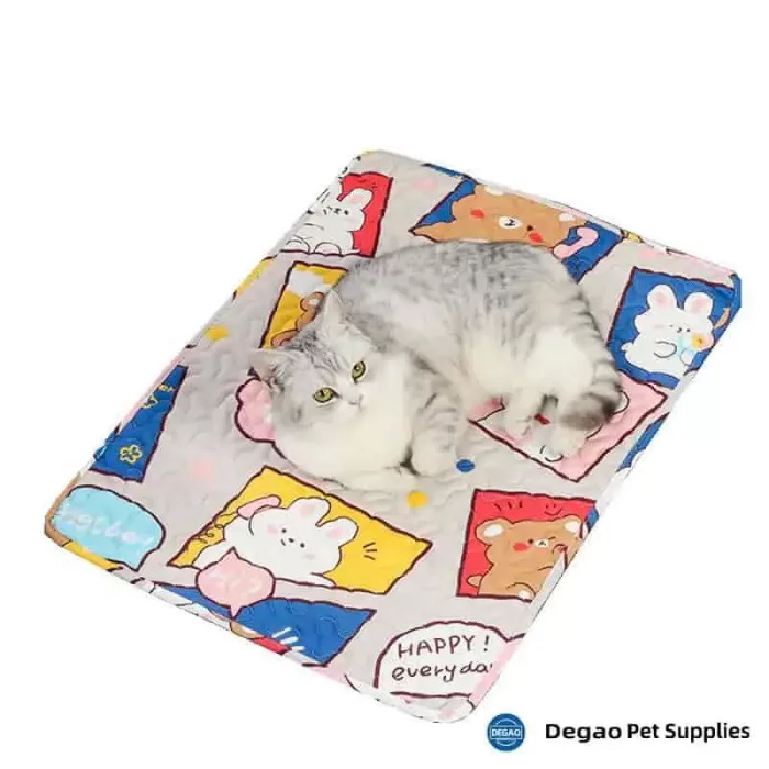 Item No.: DGM2262C Item Name: Cartoon Animals Pet Mat Material: Pure Cotton Item Size: Medium  500*400mm / 10 pounds Remark: Small: 400*300mm / 5 pounds Medium: 500*400mm / 10 pounds Large: 600*450mm / 20 pounds X-Large: 700*500mm / 40 pounds 2X-Large: 900*700mm / 70 pounds 1) Customization accept.