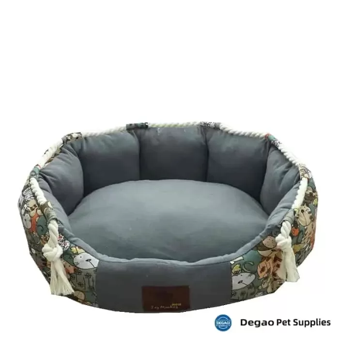 Item No.: DGP226H613 Item Name: Grey Pet Bed Material: PP Cotton Item Size: M: 450*450*160mm Remark: 1) M: 450*450*160mm L: 500*550*200mm XL: 650*650*200mm 2) Customization accept. #Degao #PetSupplies #dog #petbed #Grey www.DegaoPetSupplies.com