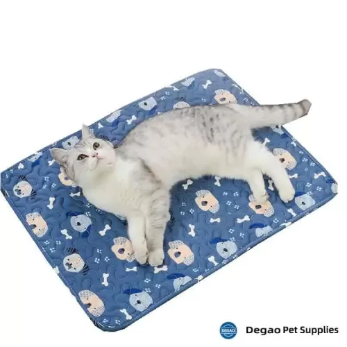 Item No.: DGM2262B Item Name: Blue Puppy Pet Mat Material: Pure Cotton Item Size: Medium  500*400mm / 10 pounds Remark: Small: 400*300mm / 5 pounds Medium: 500*400mm / 10 pounds Large: 600*450mm / 20 pounds X-Large: 700*500mm / 40 pounds 2X-Large: 900*700mm / 70 pounds 1) Customization accept.