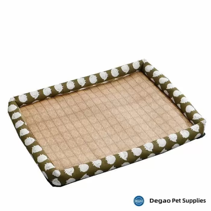 Item No.: DGM2263A4 Item Name: Green Hedgehog Pet Mat Material: Rattan, Linen, Oxford, PP Cotton Item Size: Medium ---540mm*440mm Remark: 1) Small : 430*320mm   4 pounds     Medium: 540*440mm   10 pounds     Large: 660*510mm   20 pounds     X-Large: 830*610   40 pounds 2) Customization accept.