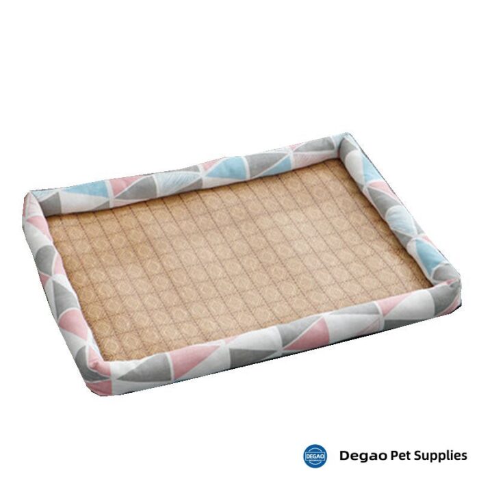 Item No.: DGM2263B1 Item Name: Triangle Graffiti Pet Mat Material: Rattan, Linen, Oxford, PP Cotton Item Size: Medium ---540mm*440mm Remark: 1) Small : 430*320mm   4 pounds     Medium: 540*440mm   10 pounds     Large: 660*510mm   20 pounds     X-Large: 830*610   40 pounds 2) Customization accept.