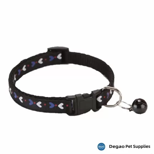 Item No.: DGP2264A4 Item Name: Black Heart Cat Collar Material: Nylon, PP Safety Buckle Item Size: Collar width: 10mm Neck circumference: 190 – 320mm Remark: 1) Customization accept. #Degao #PetSupplies #Black #Catcollar #Collar #Cat #Heart https://degaopetsupplies.com/pro.../black-heart-cat-collar/