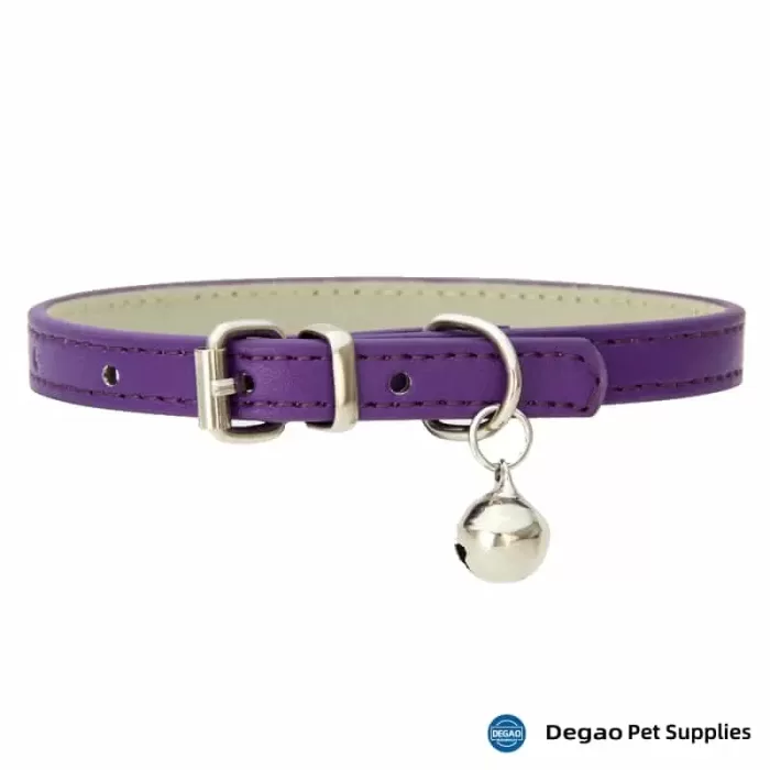 Item No.: DGP226G317 Item Name: Purple Leather Pet Collar Material: PU Leather, Metal Buckle Item Size: 15*300mm Remark: 1) Customization accept.